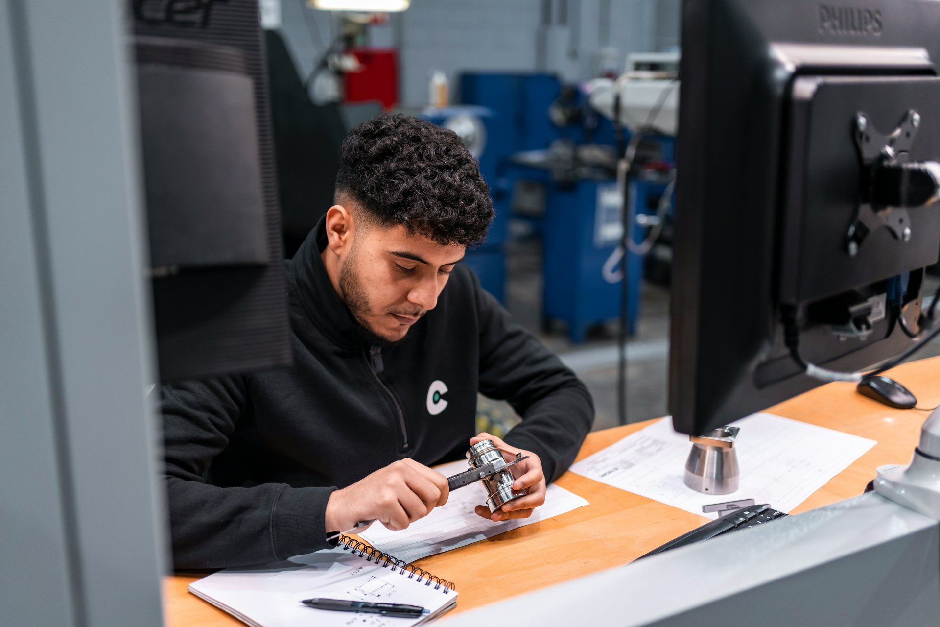 Print quality control inspection with color measurement
